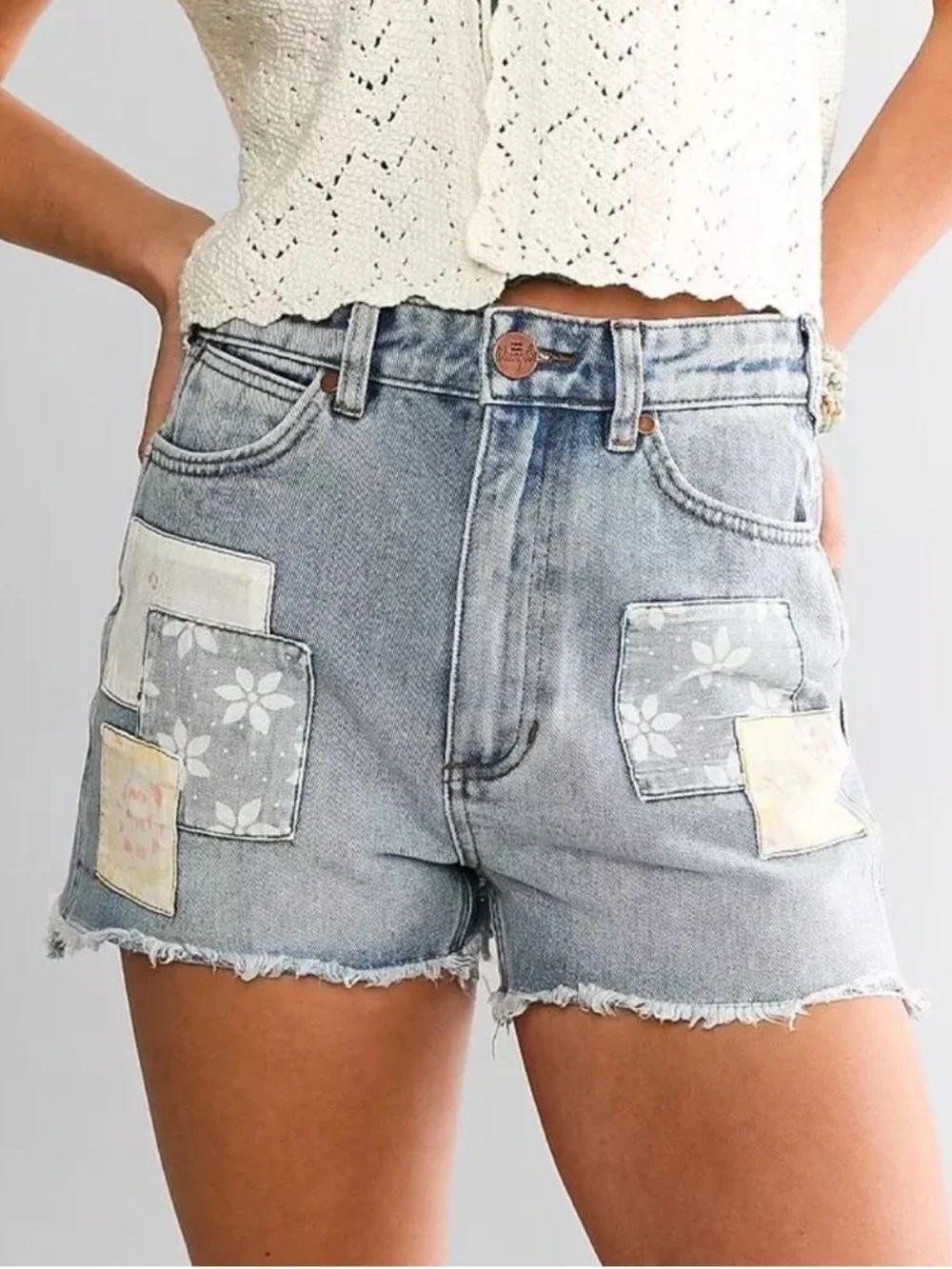 Billabong x Wrangler floral Patchwork Denim Shorts showdown cut off shorts 26
